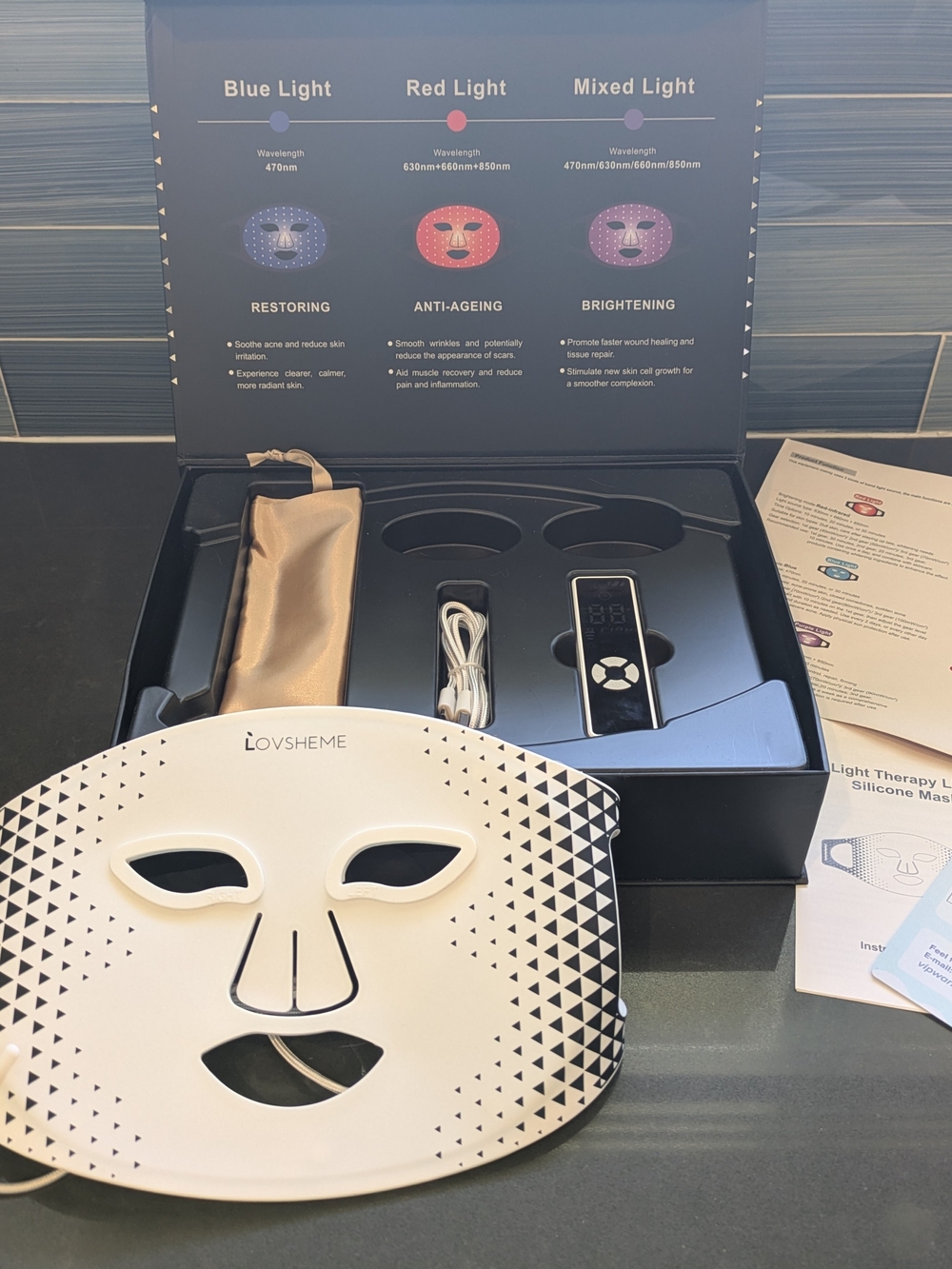 LOVSHEME LED Light Therapy Facial Mask - Red & Blue Light Skin Treatment